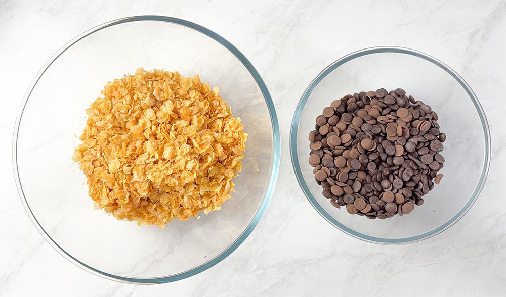 visão dos ingredientes para fazer o crocante de chocolate sem glúten